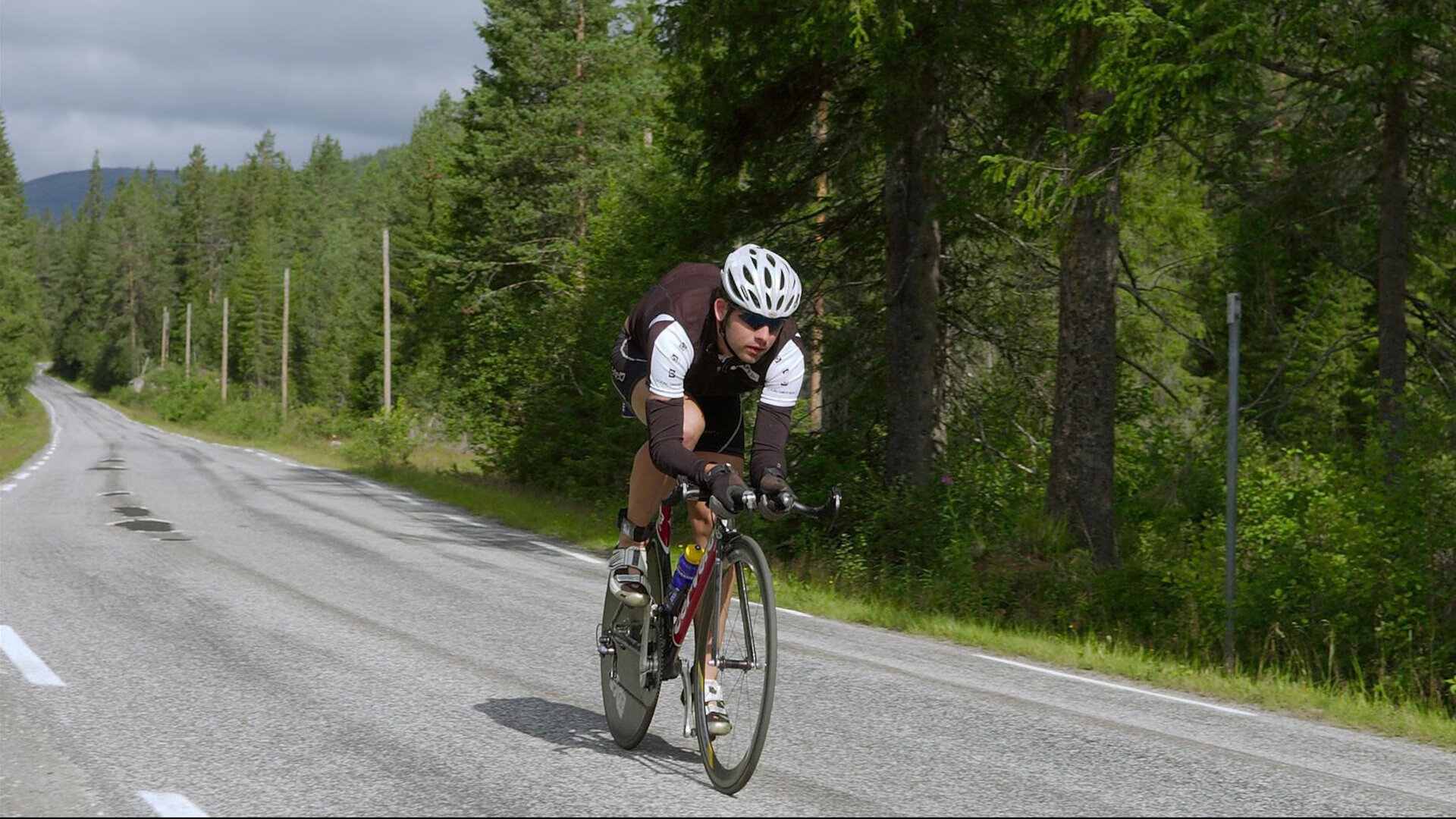 _城市夜空跑：在星光下迎接晨曦_，城市的星空,是夜晚的霓虹